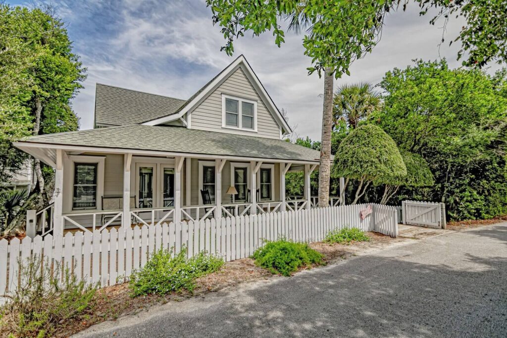 The front of a Bald Head Island rental to stay at on a  North Carolina 4th of July vacation.